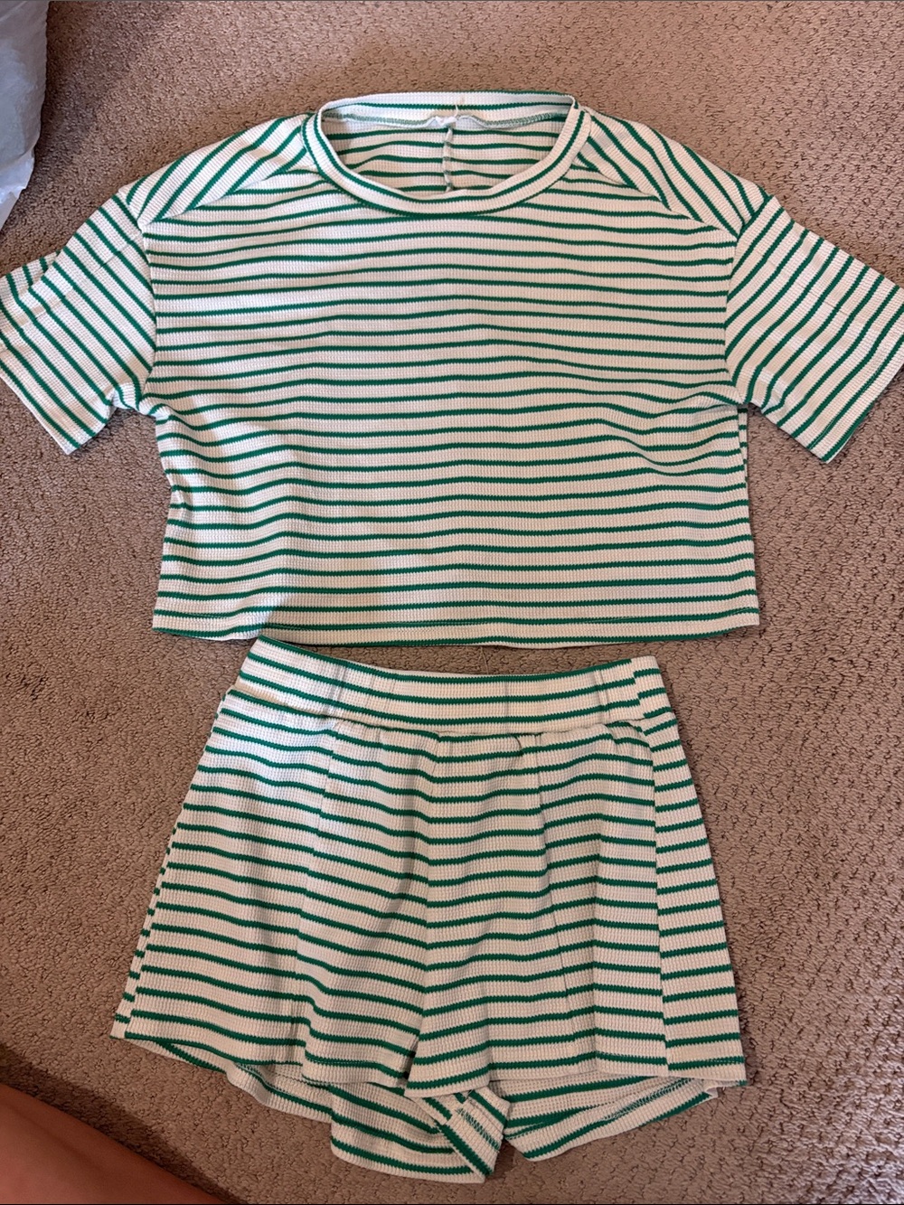 Missguided White and Green Striped Cropped Tee & Shorts Set